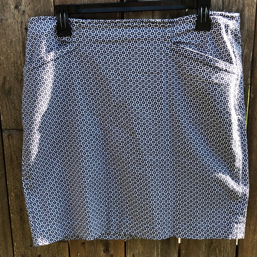Ellen Tracy womenโs mini skirt size 10